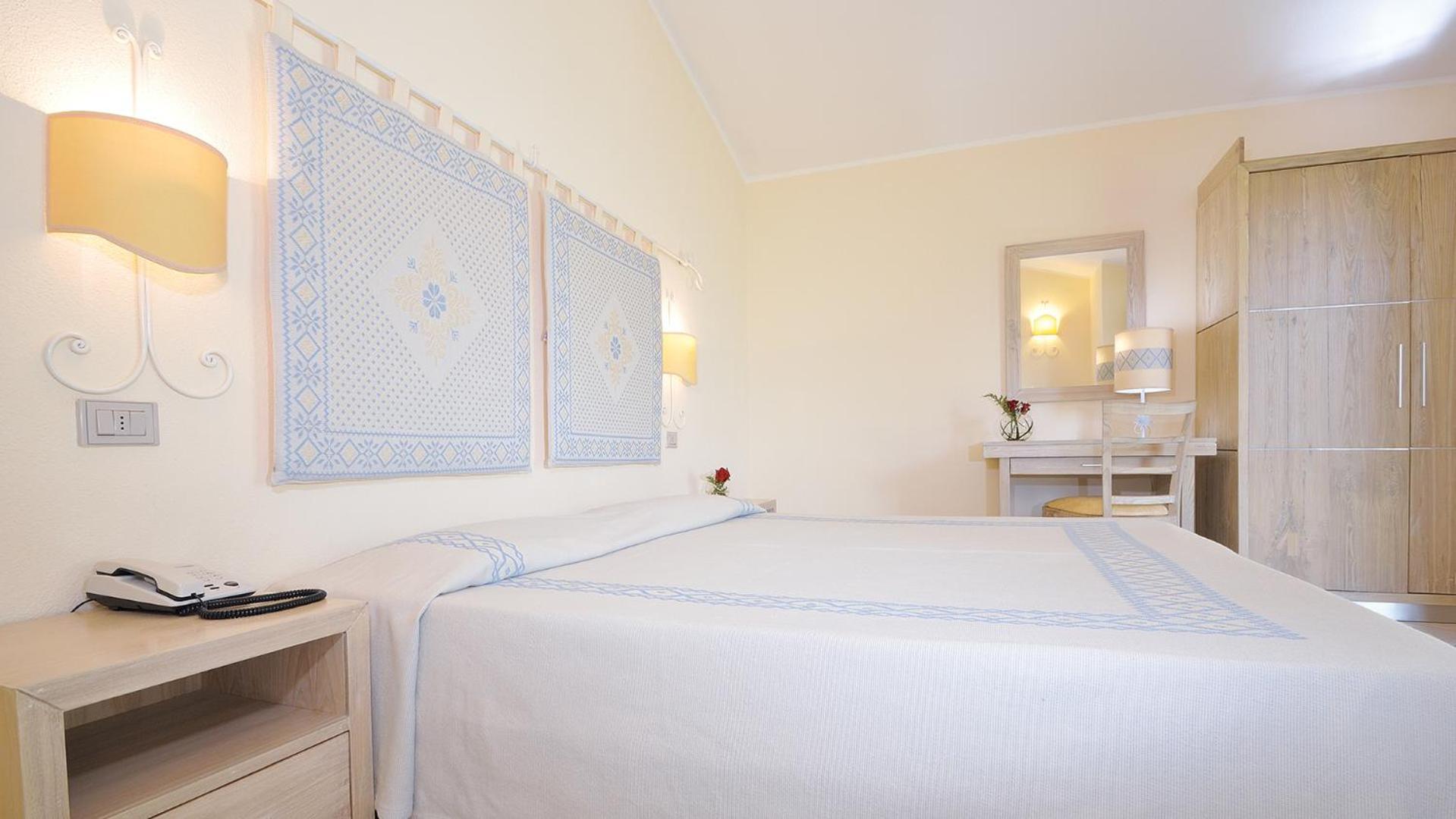 Отель Futura Club Cala Fiorita Agrustos Экстерьер фото