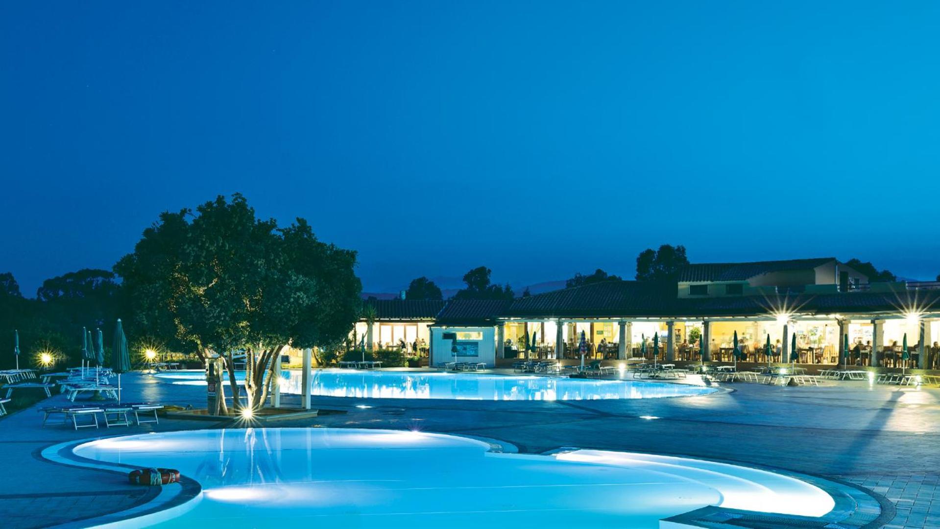 Отель Futura Club Cala Fiorita Agrustos Экстерьер фото