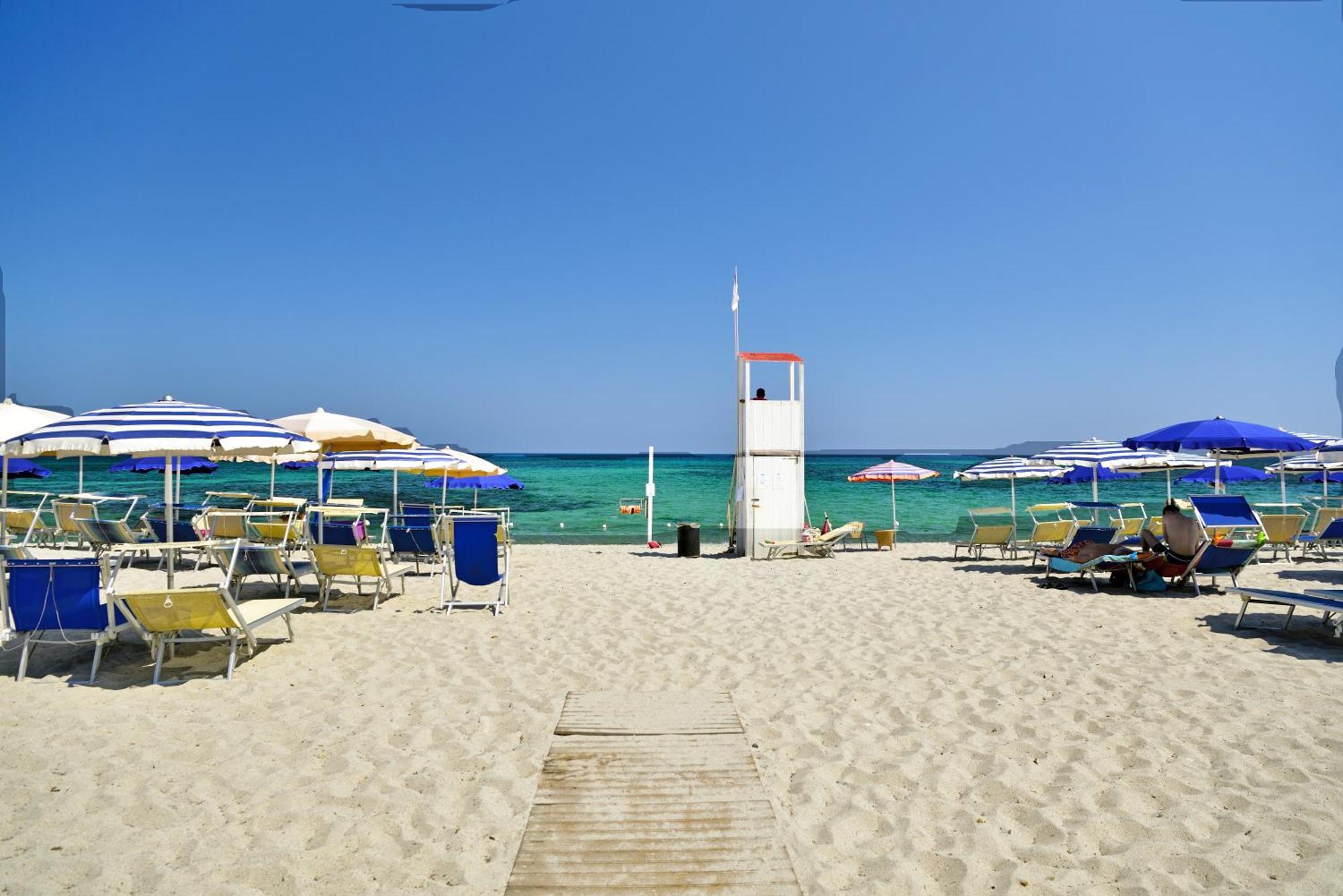 Отель Futura Club Cala Fiorita Agrustos Экстерьер фото
